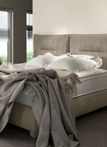 FOG Bed – Stylish Design with Striking Horizontal Stitching