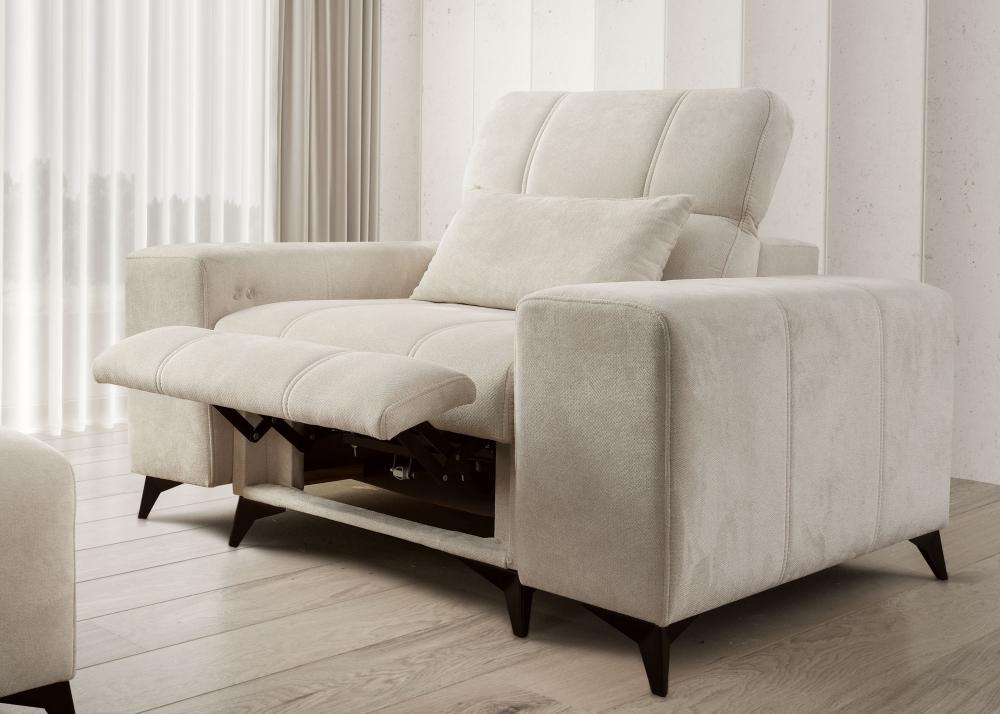 DAFINE ARMCHAIR WITH ELECTRIC PULL-OUT FOOTREST